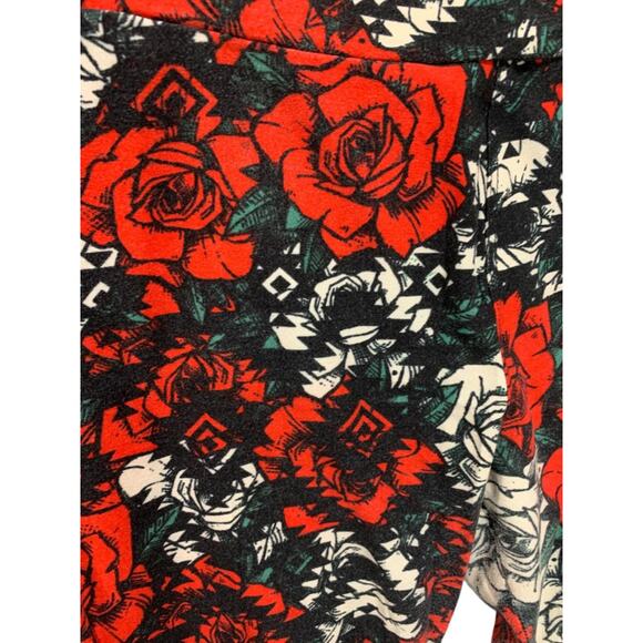 One Size LulaRoe Womens Leggings 3 Pair Assorted Skull Rose Spiderweb - Picture 4 of 8